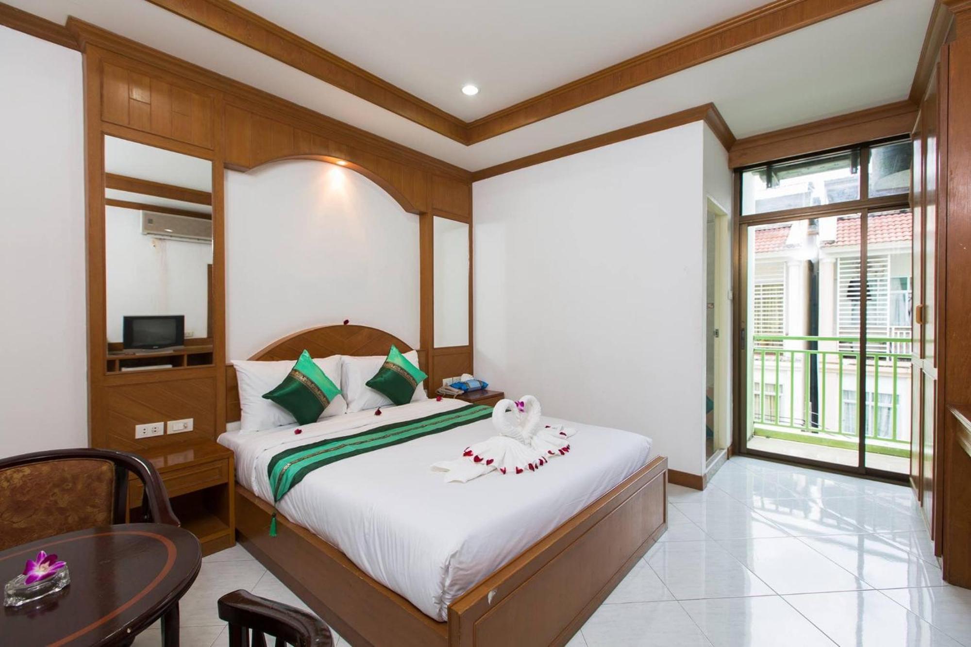 Hotel Magnific Patong Exteriér fotografie