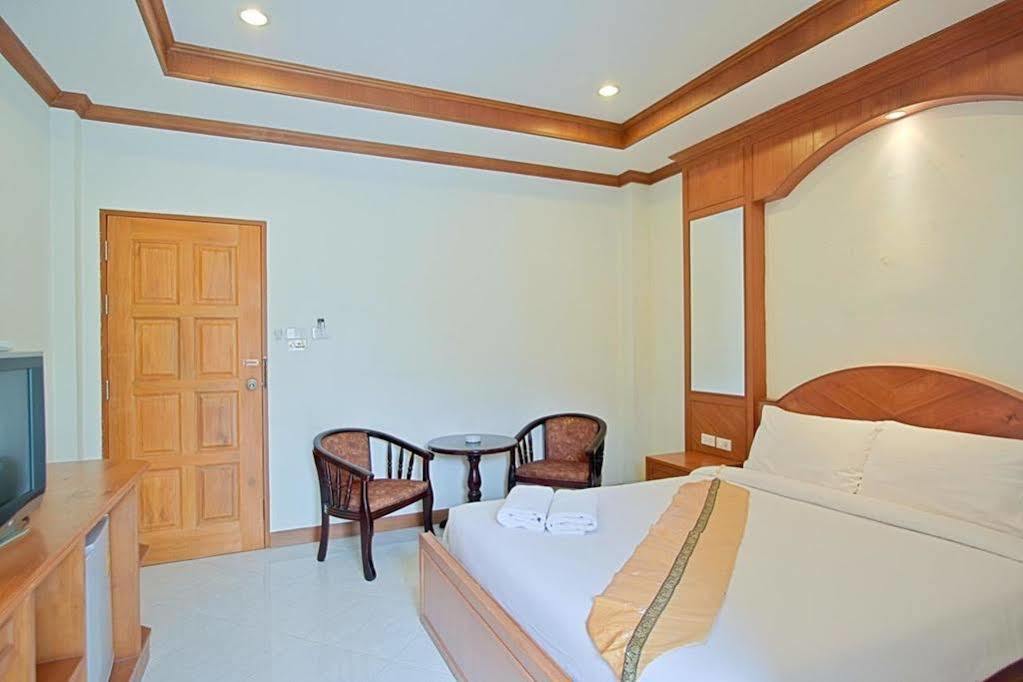 Hotel Magnific Patong Exteriér fotografie